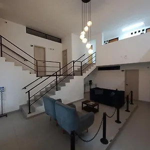 Colombia Avenida Hotel Medellín