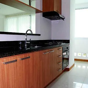 Travelers Orange Cartagena Aparthotel