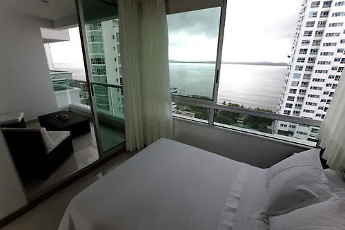 Travelers Orange Cartagena Aparthotel
